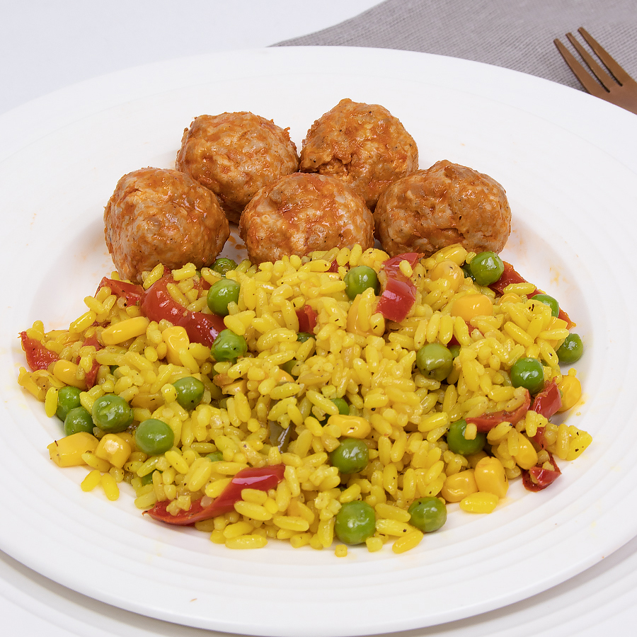 Овощное ризотто с митболами
