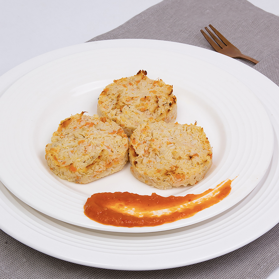 Котлеты из цветной капусты  соусом из печеного перца