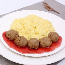 Митболлы с картофельным пюре